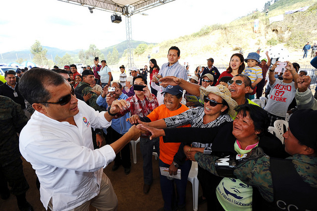Correa insiste que propuesta de Ley de Herencias busca democratizar la propiedad en Ecuador