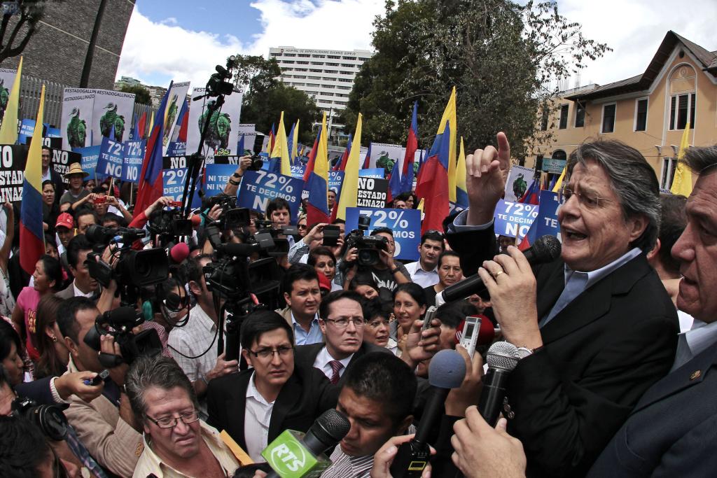 COLECTIVOS ULTIMAN DETALLES PARA LAS MARCHAS