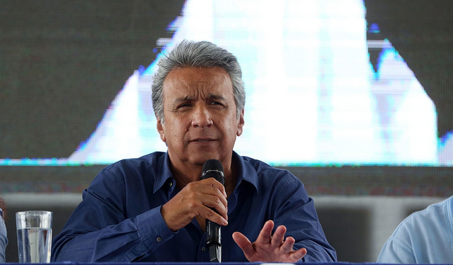 El ejecutivo analiza alternativas para mantener la dolarización