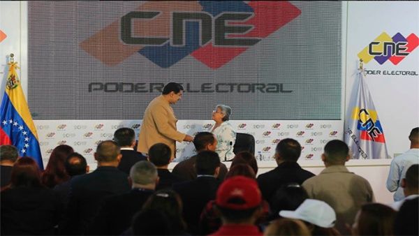 41,53% de los venezolanos votaron este domingo
