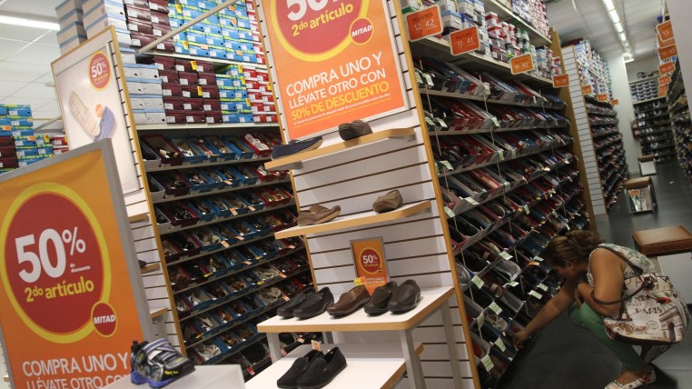 El cierre por bancarrota de 400 locales de Payless Shoes no llegará a Ecuador