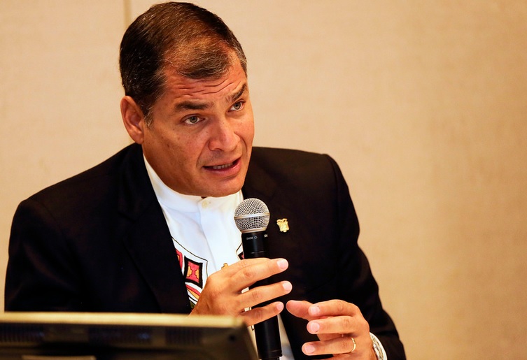 Rafael Correa indultó a otros tres procesados en el caso 30-S